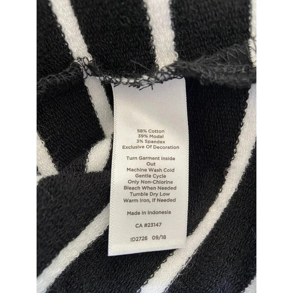 T by Talbots Dress UPF 50+ Outdoor Black White Stripe Small S - Picture 5 of 5